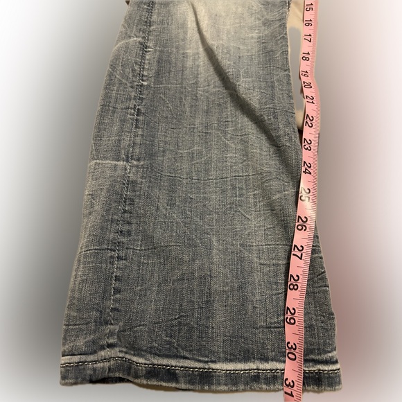 2000s Miss Me Rhinestone Cross Bootcut Jeans - Picture 5 of 9